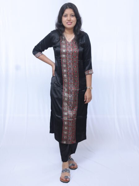 Zarina Mashru Silk Kurta Pant Set