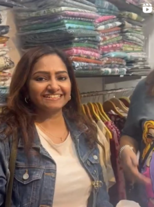 Celebrity comes in Aditi Collection Team and Designers – Boutique Dadar West