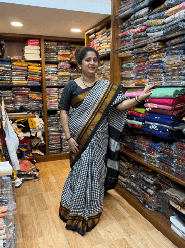 Authentic Ilkal Cotton Saree for Women - Checks Saree with Chikki Paras Border