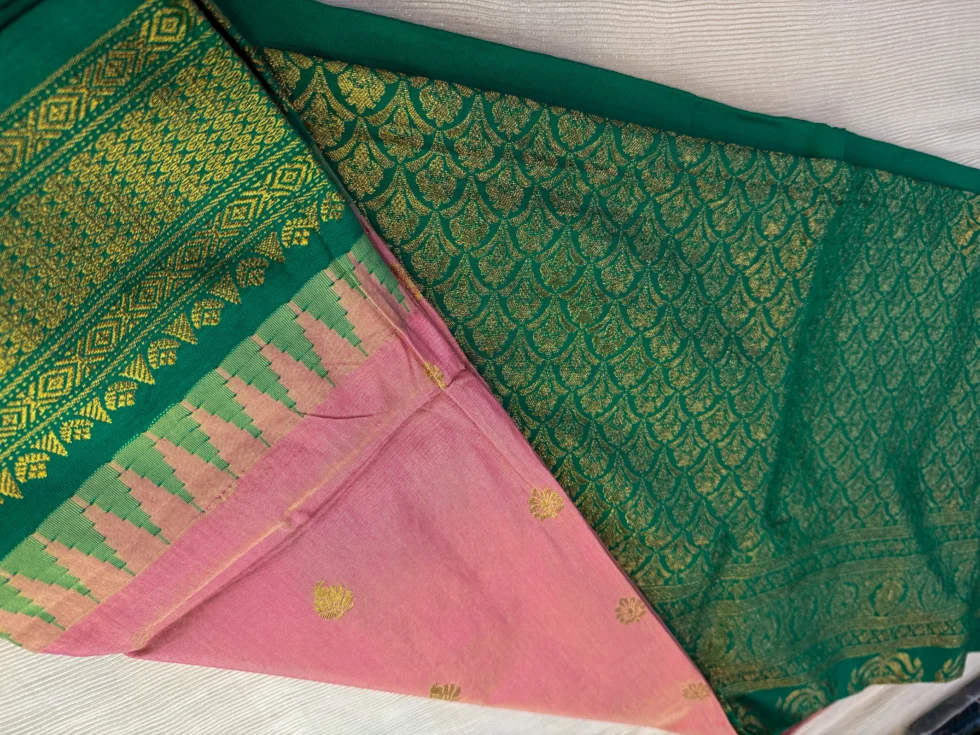 famous-saree-aditi-collection