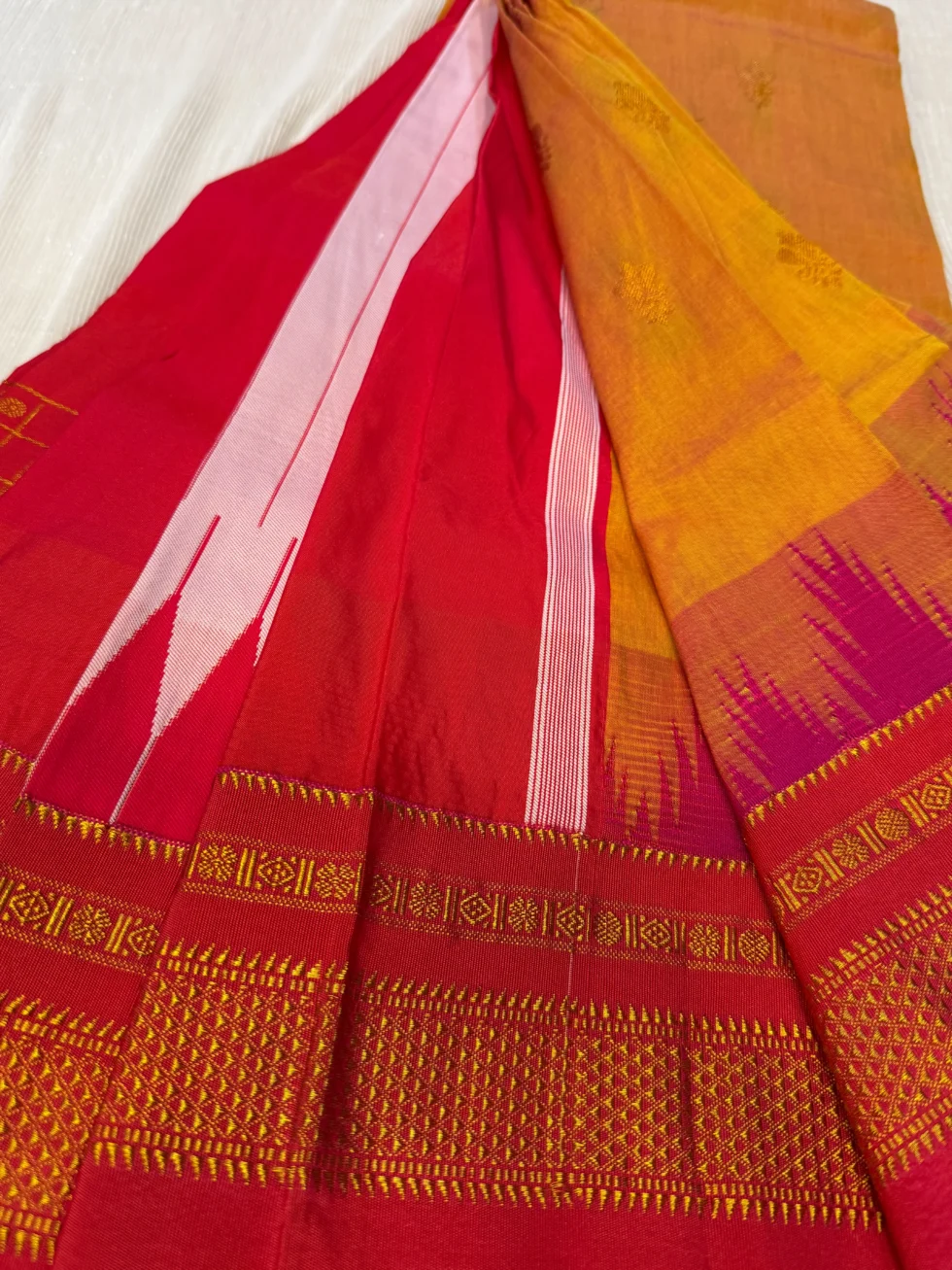 Wedding-Gadwal-Silk-Saree