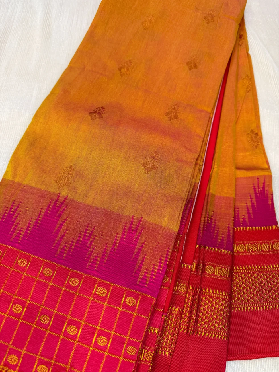 Premium-Gadwal-Silk-Saree