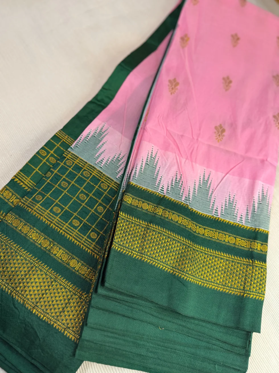 Gadwal Sarees