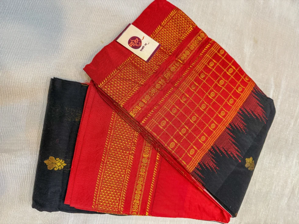 handloom-gadwal-silk-saree-in-black-and-vermilion-red-with-rich-gold-zari-